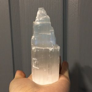 Selenite Tower